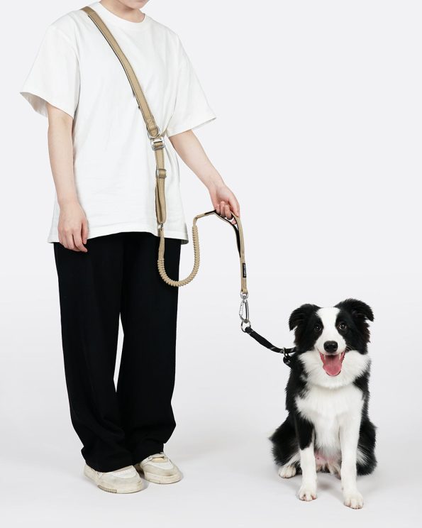 Multifunctional_Hands-Free_Dog_Leash_-_British_Khaki